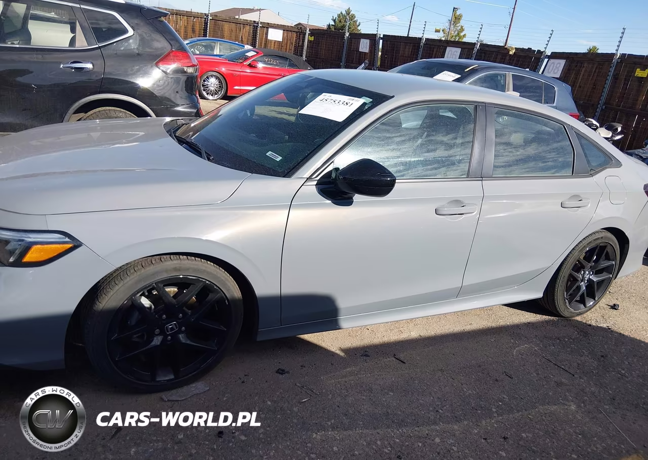 2025 Honda Civic Sport VIN:2HGFE2F53SH534328 - 14