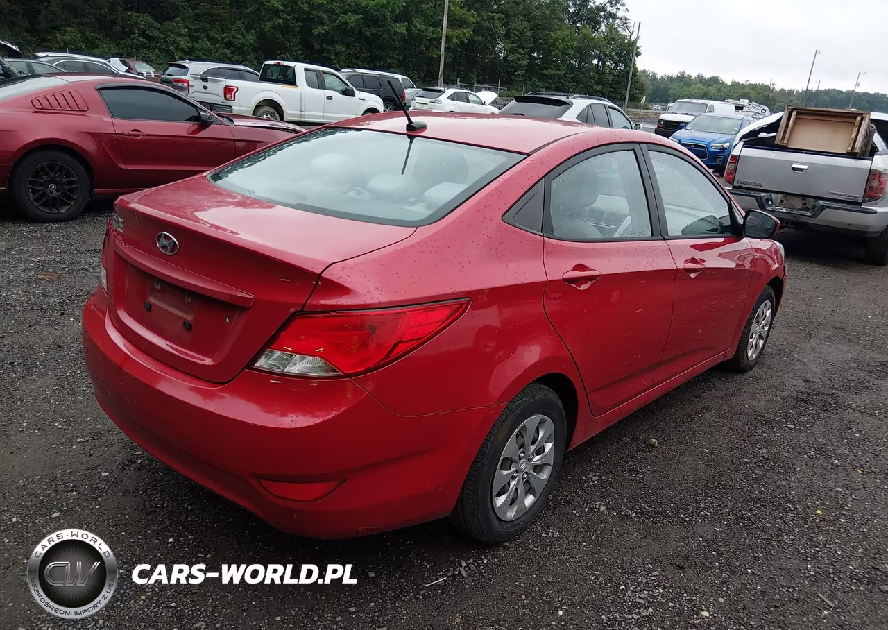 2016 Hyundai Accent Se VIN:KMHCT4AE5GU072851 - 4