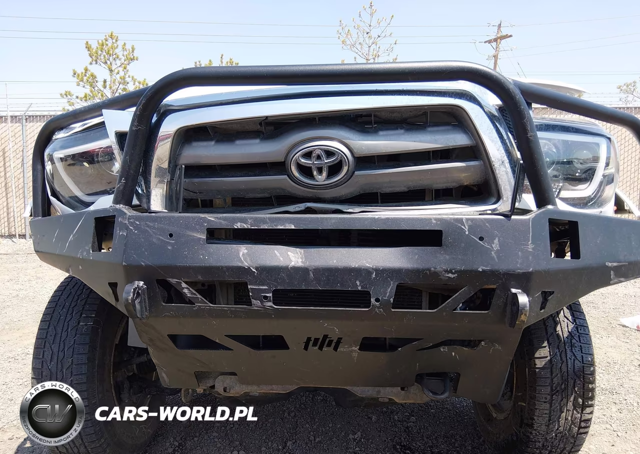 2010 Toyota Tacoma Base V6 VIN:3TMMU4FN2AM022466 - 6