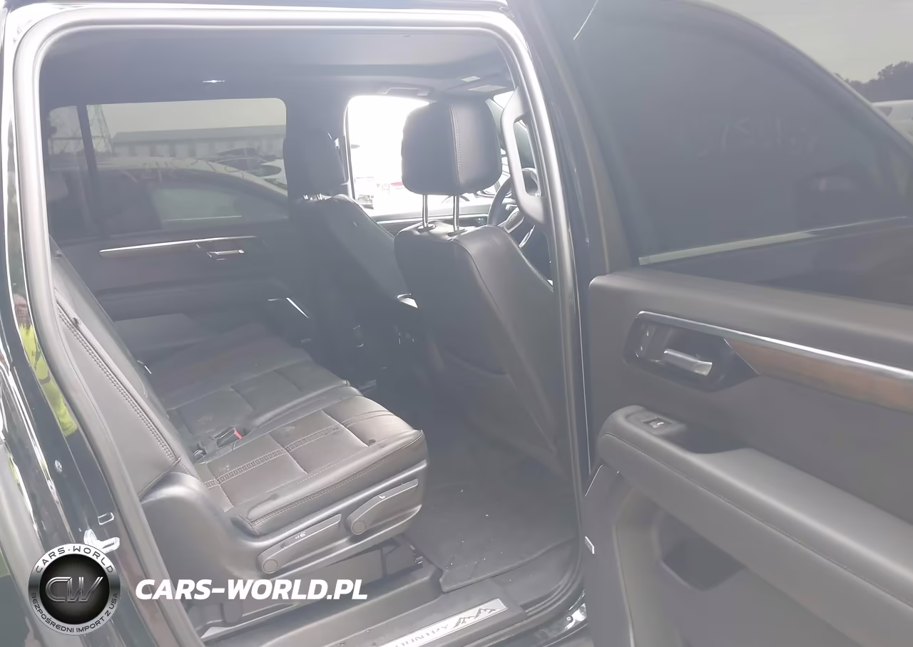 2025 Chevrolet Suburban 4Wd High Country VIN:1GNS6GRL5SR228739 - 8