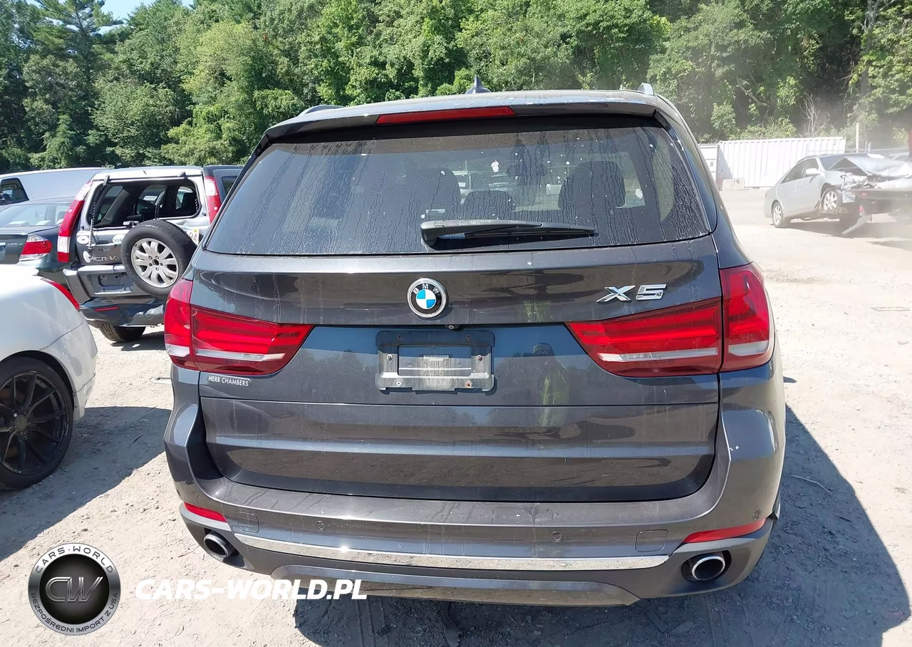 2016 BMW X5 xDrive35I VIN:5UXKR0C5XG0S89029 - 16