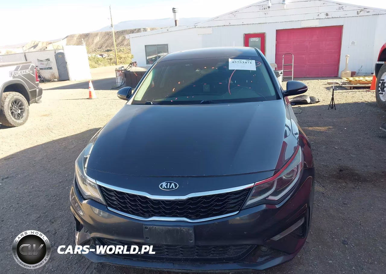 2019 Kia Optima S VIN:5XXGT4L32KG295607 - 12