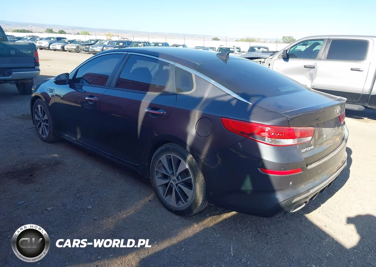 2019 Kia Optima S VIN:5XXGT4L32KG295607 - 3