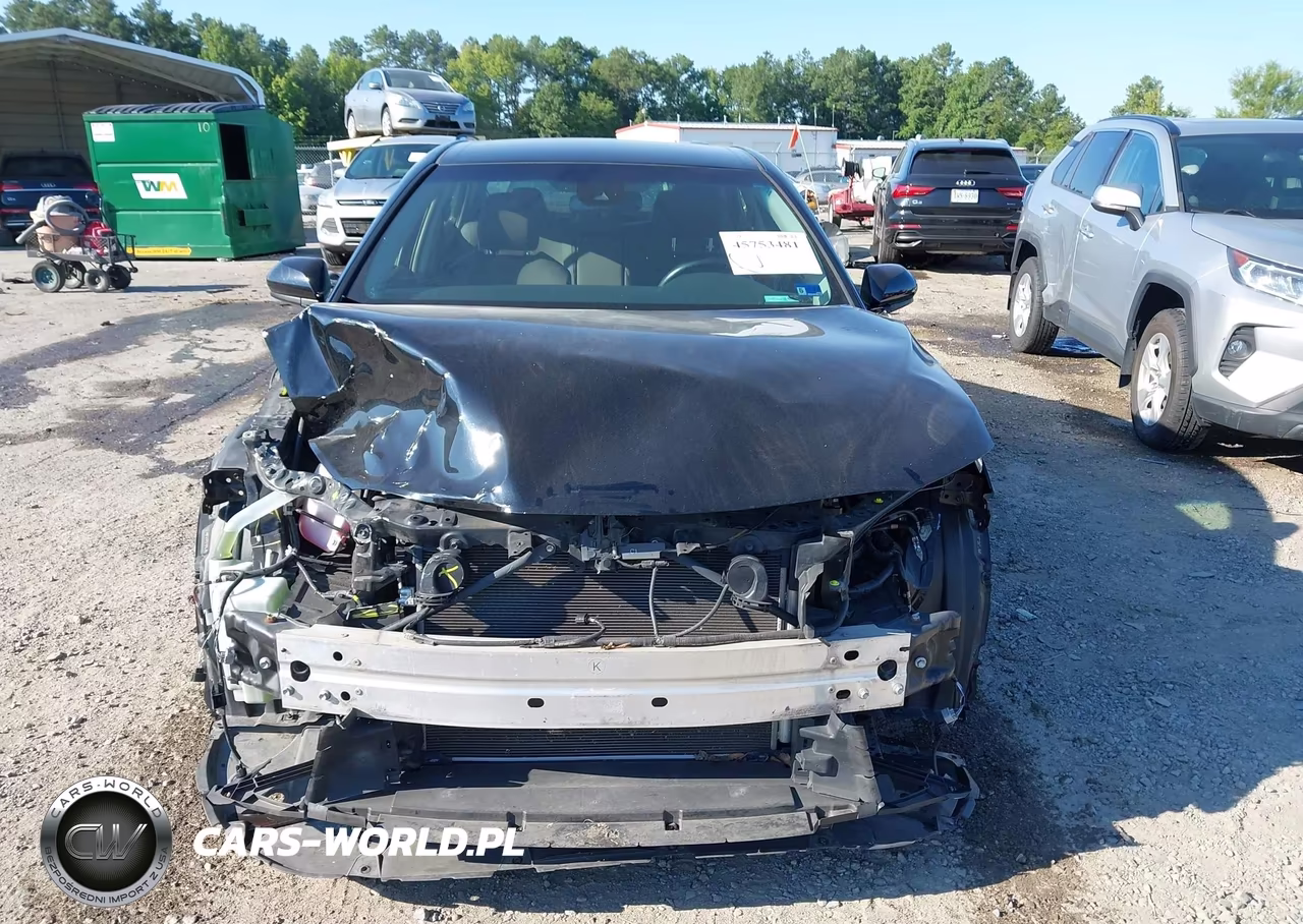 2018 Toyota Camry Le VIN:JTNB11HK8J3030442 - 12