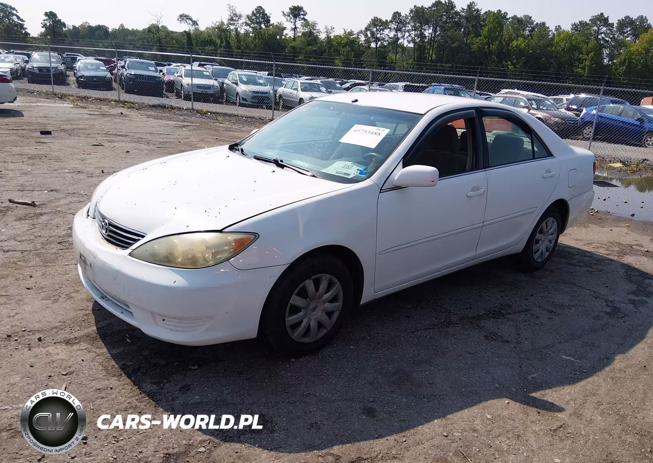 2005 Toyota Camry Le VIN:4T1BE30K55U547970 - 2