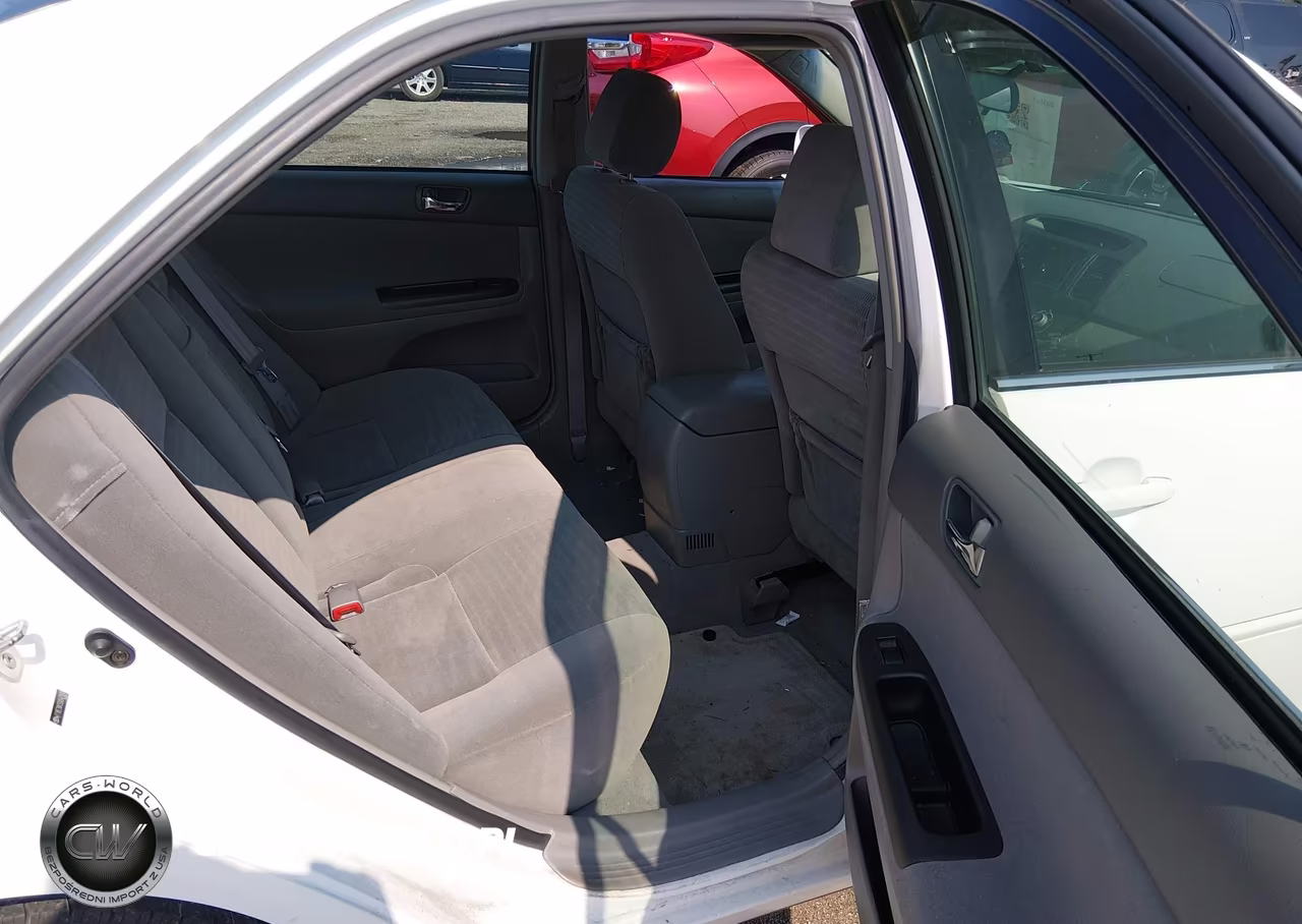 2005 Toyota Camry Le VIN:4T1BE30K55U547970 - 8