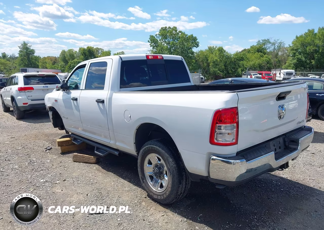2021 Ram 2500 Tradesman 4X4 6'4 Box VIN:3C6UR5CJ3MG645176 - 3
