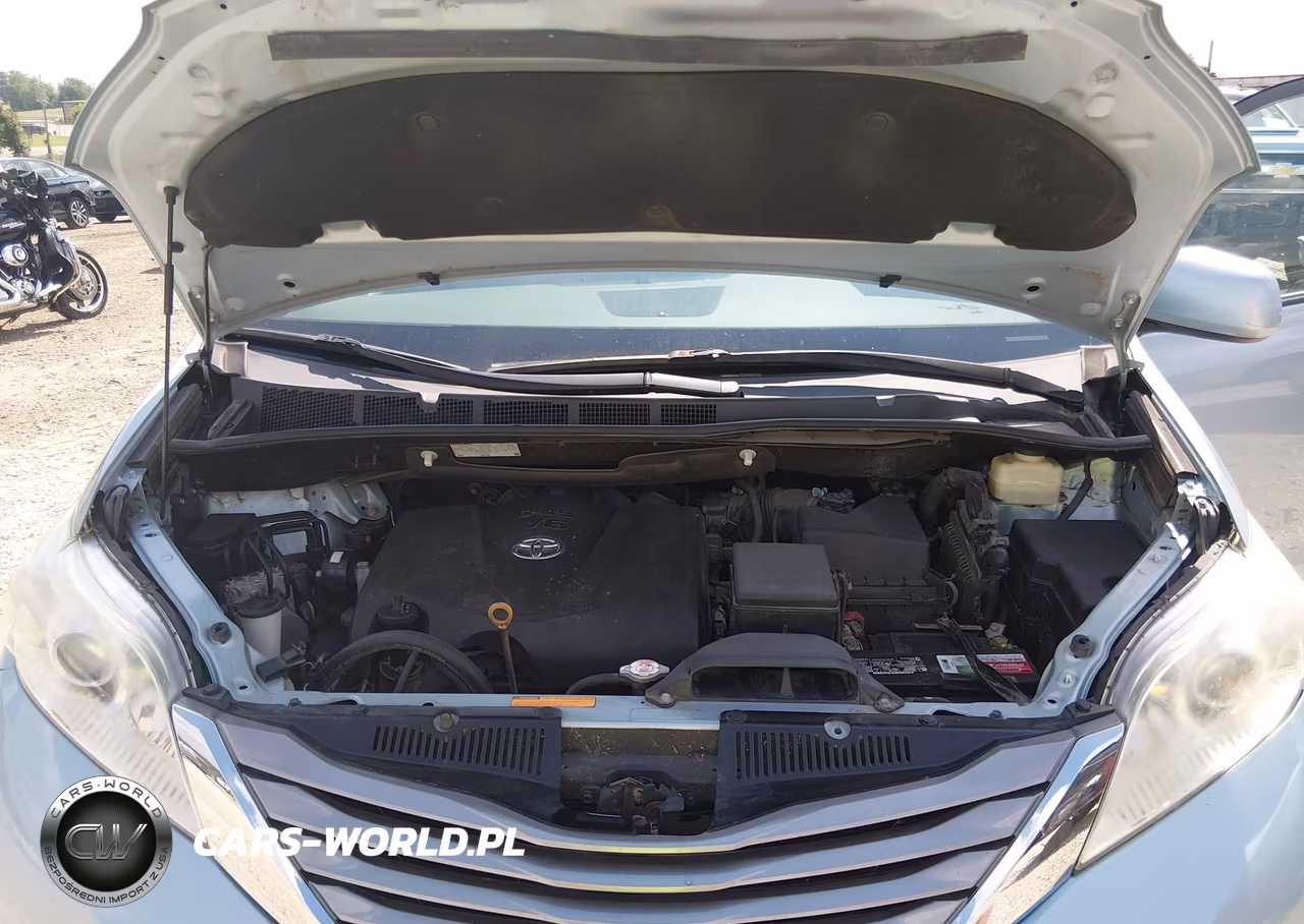 2017 Toyota Sienna Xle 8 Passenger VIN:5TDYZ3DC9HS781706 - 10