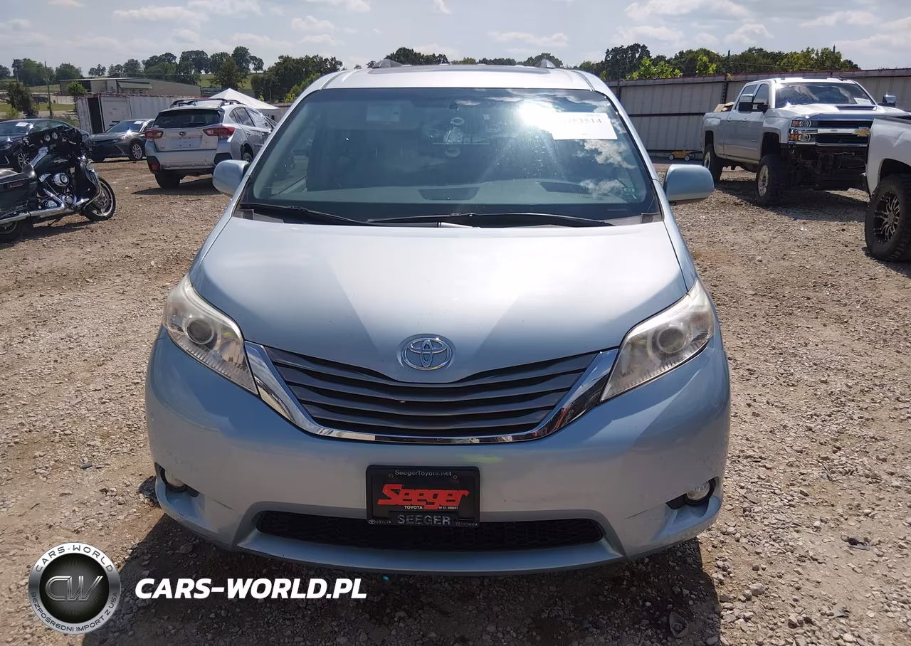 2017 Toyota Sienna Xle 8 Passenger VIN:5TDYZ3DC9HS781706 - 12