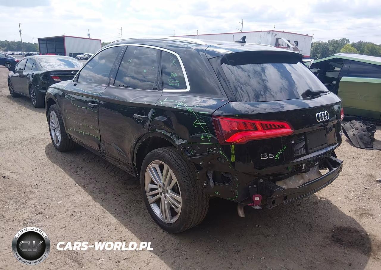 2018 Audi Q5 2.0T Premium-2.0T Tech Premium VIN:WA1BNAFY5J2230212 - 3