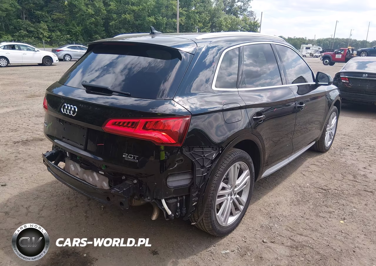 2018 Audi Q5 2.0T Premium-2.0T Tech Premium VIN:WA1BNAFY5J2230212 - 4