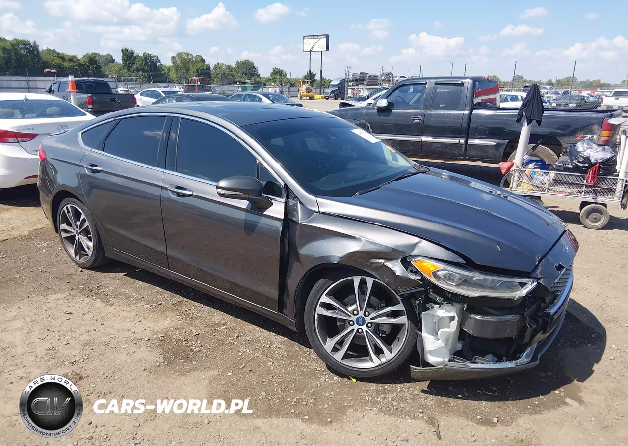 2020 Ford Fusion Titanium – zdjęcie 1 z 20
