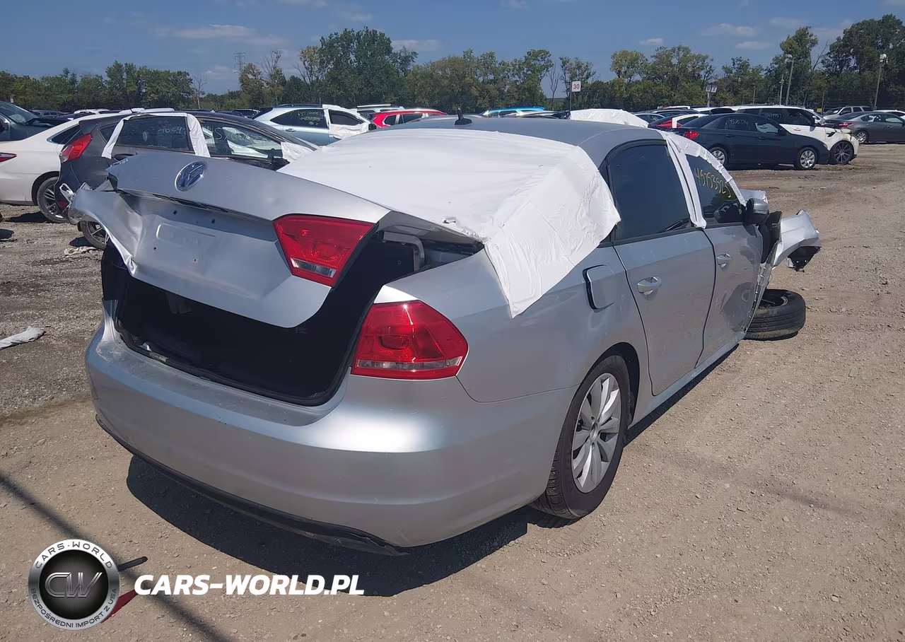 2012 Volkswagen Passat 2.5L S VIN:1VWAP7A31CC080619 - 4