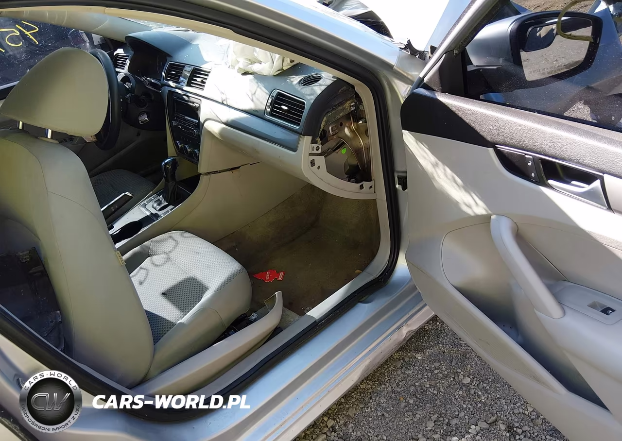 2012 Volkswagen Passat 2.5L S VIN:1VWAP7A31CC080619 - 5