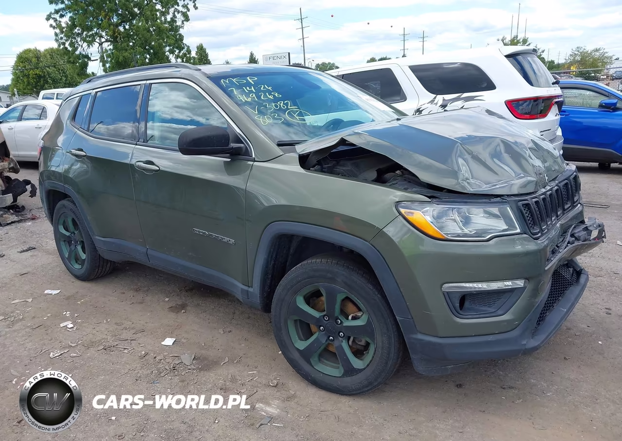 2018 Jeep Compass Latitude 4X4 – zdjęcie 1 z 16