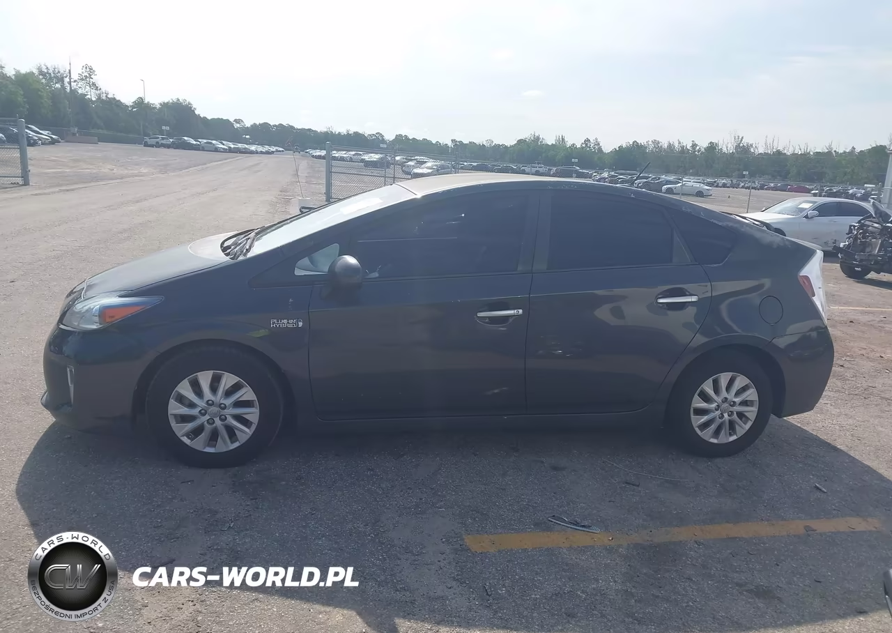 2013 Toyota Prius Plug-In VIN:JTDKN3DP5D3038945 - 14