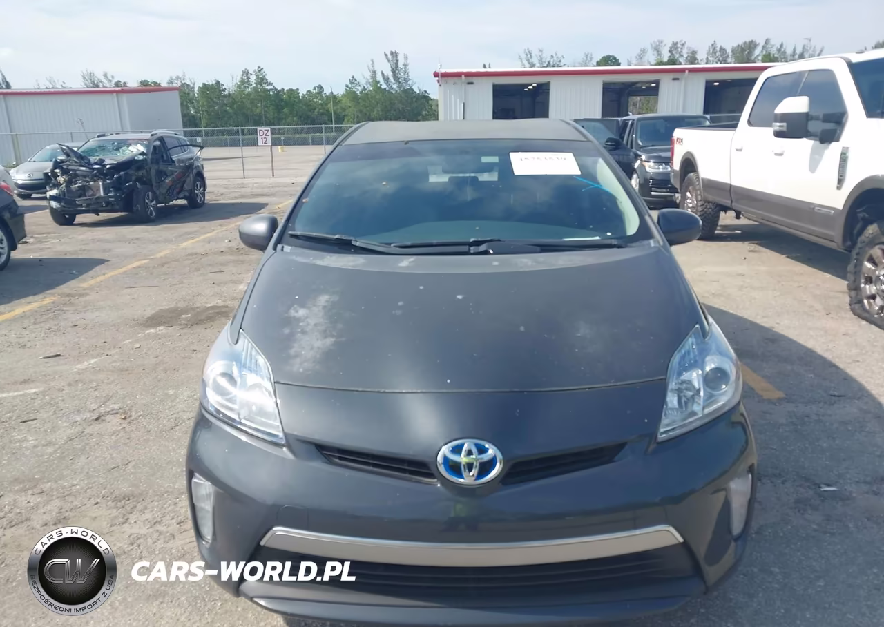 2013 Toyota Prius Plug-In VIN:JTDKN3DP5D3038945 - 6
