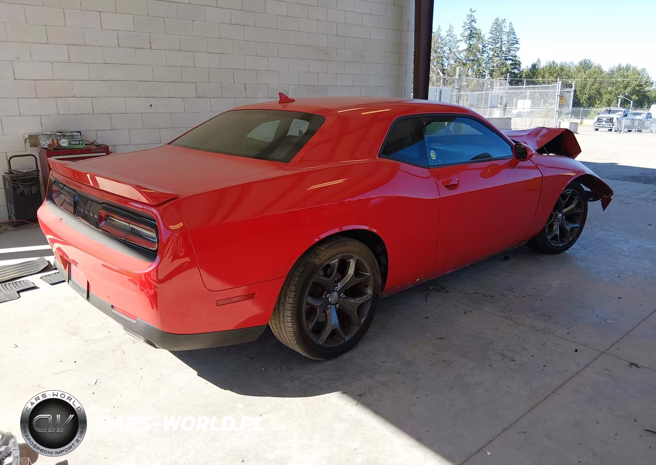2016 Dodge Challenger Sxt Plus VIN:2C3CDZAGXGH221584 - 4