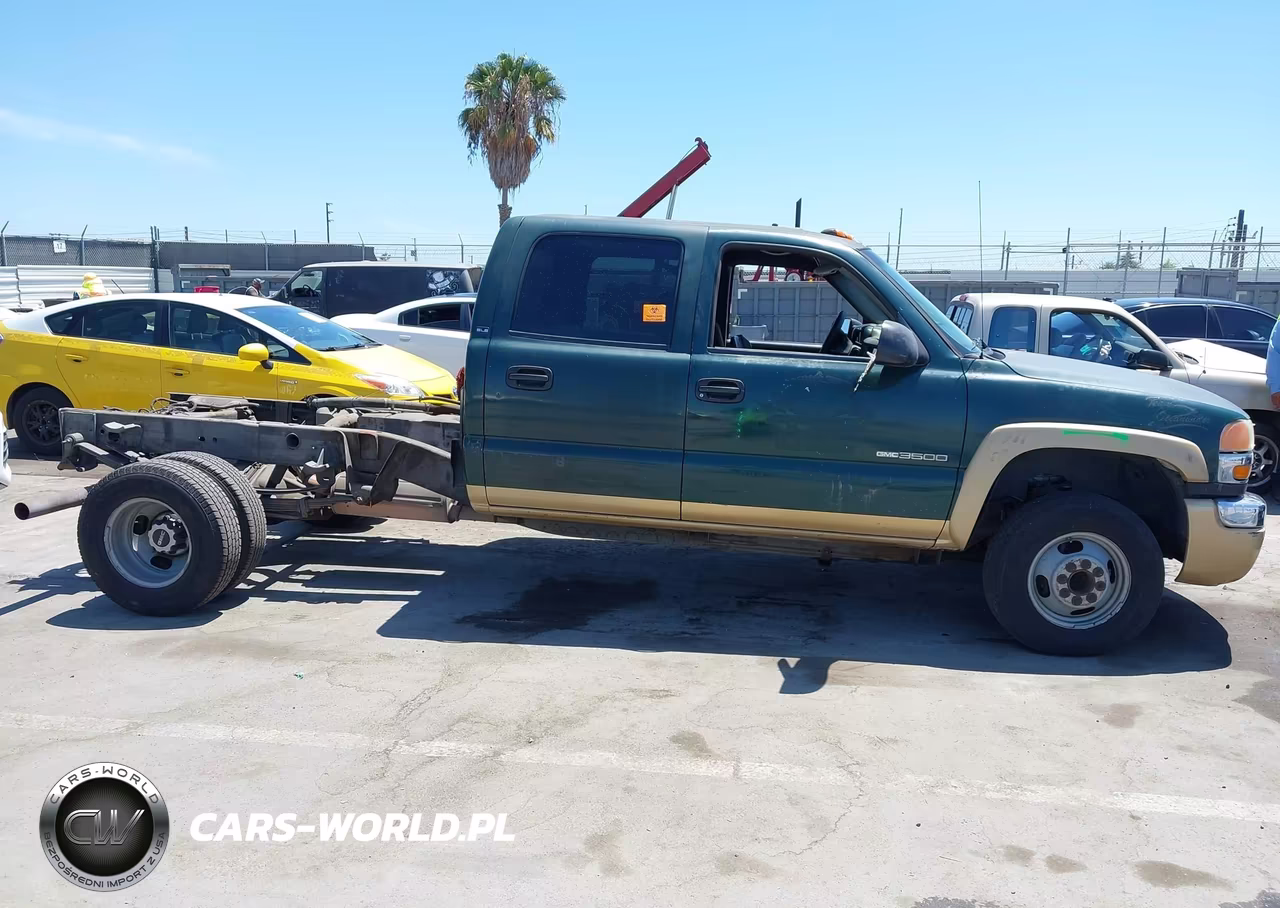 2003 Chevrolet Sierra 3500 VIN:1GDJC33G33F169271 - 13