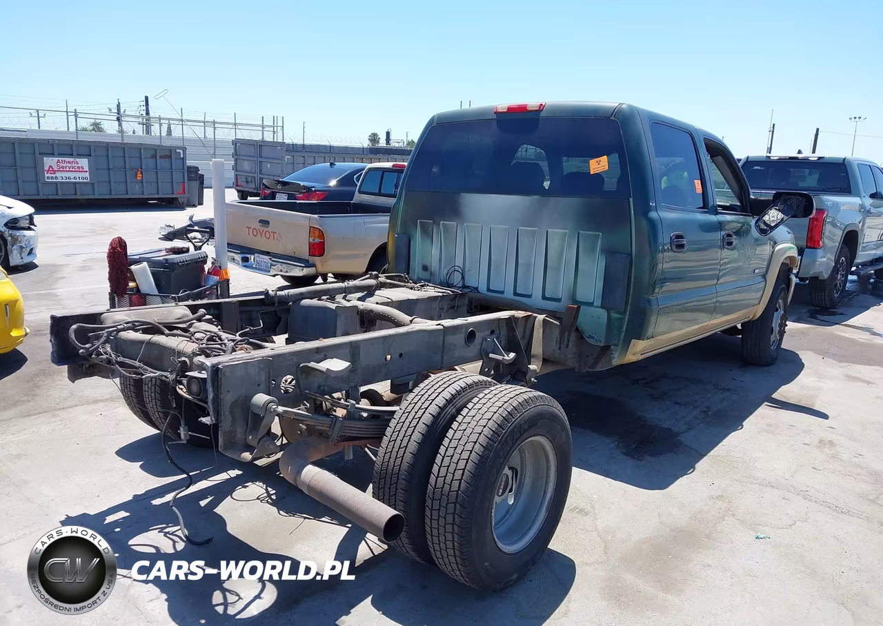 2003 Chevrolet Sierra 3500 VIN:1GDJC33G33F169271 - 4