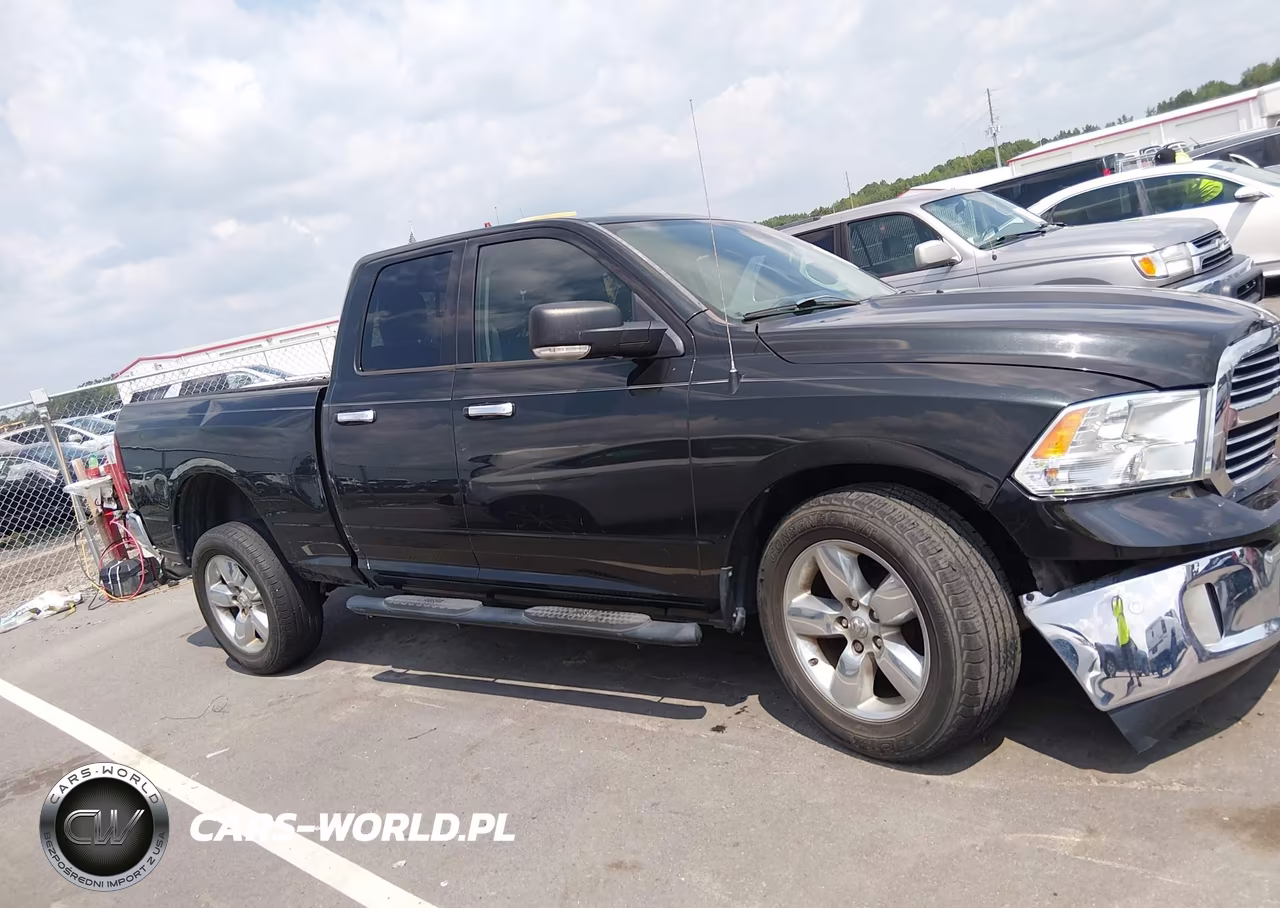 2017 Ram 1500 Big Horn 4X2 6'4 Box VIN:1C6RR6GG2HS684320 - 13