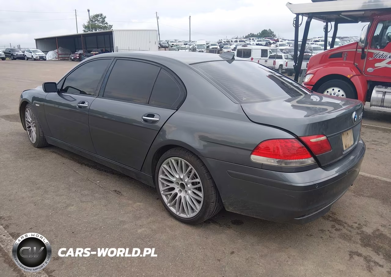2007 BMW 750Li VIN:WBAHN83557DT69091 - 3