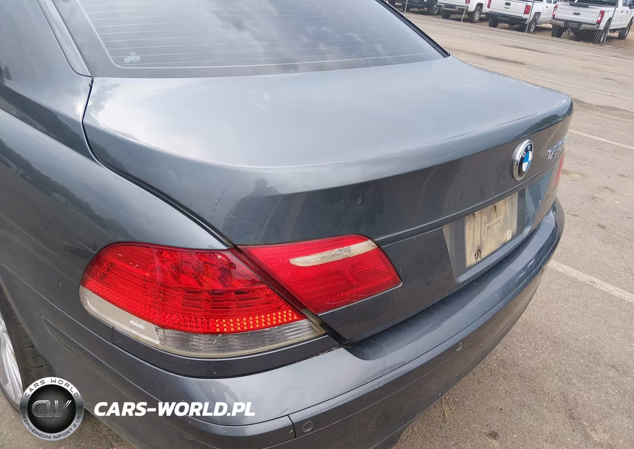 2007 BMW 750Li VIN:WBAHN83557DT69091 - 6