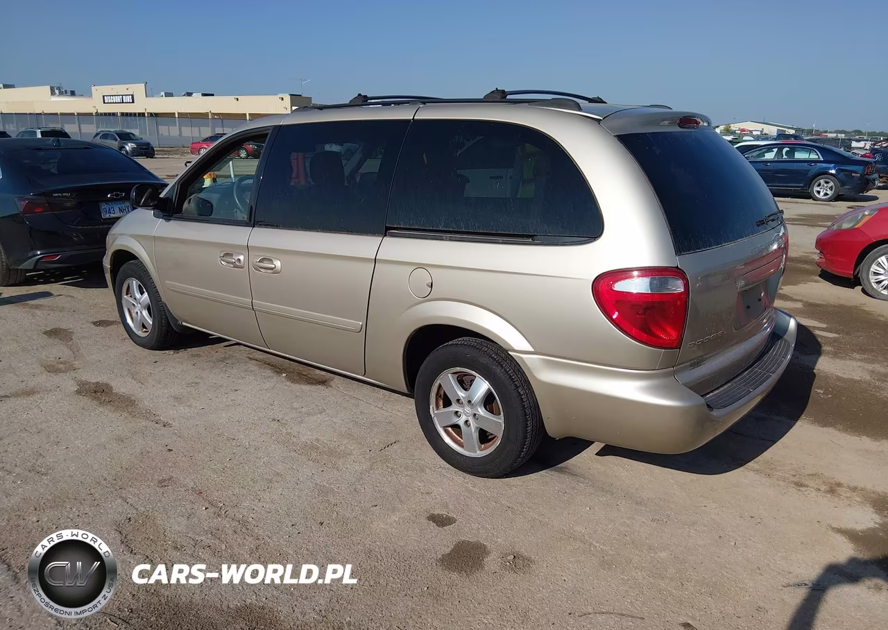 2005 Dodge Grand Caravan Sxt VIN:2D4GP44L45R229044 - 3
