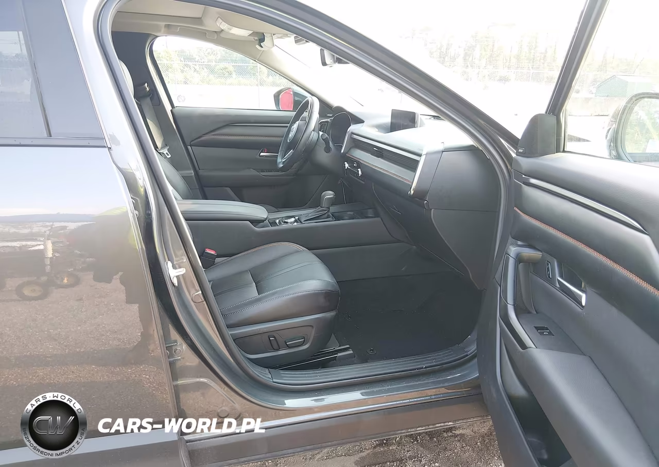 2026 Mazda Cx-50 Hybrid Premium Plus VIN:7MMVAAEWXTN142739 - 5