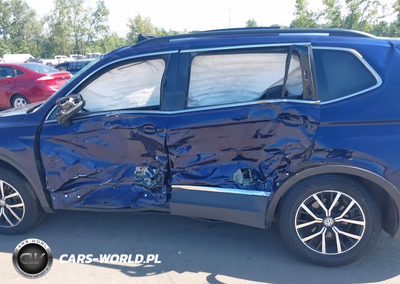 2021 Volkswagen Tiguan 2.0T Se-2.0T Se R-Line Black-2.0T Sel VIN:3VV2B7AX3MM040407 - 13
