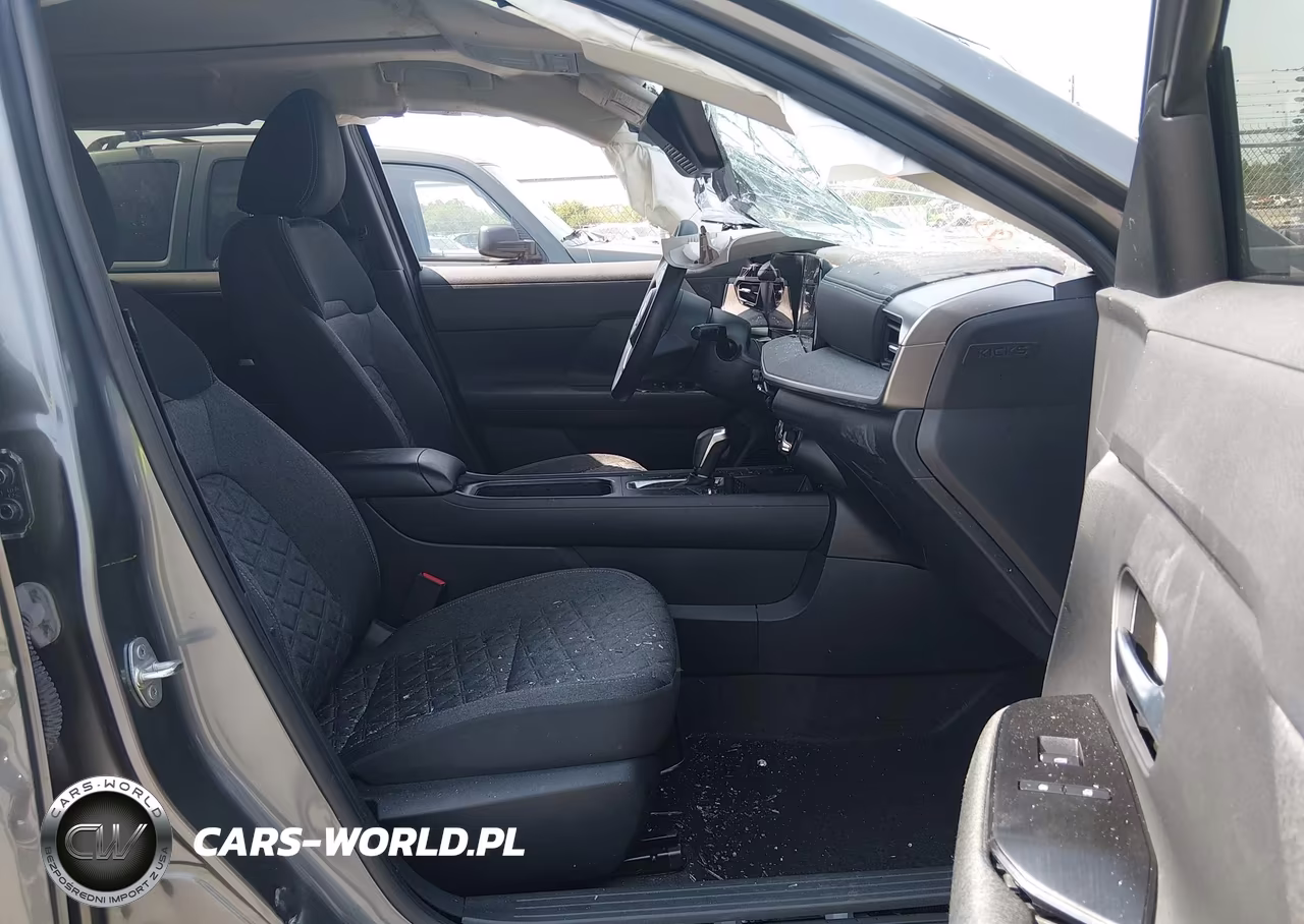 2025 Nissan Kicks Sv Fwd VIN:3N8AP6CA8SL370209 - 5