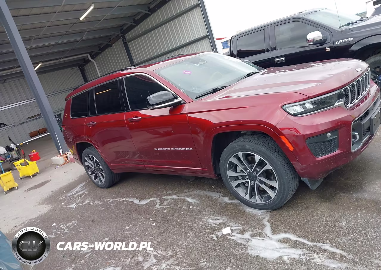 2023 Jeep Grand Cherokee L Overland 4X4 VIN:1C4RJKDG1P8732205 - 13