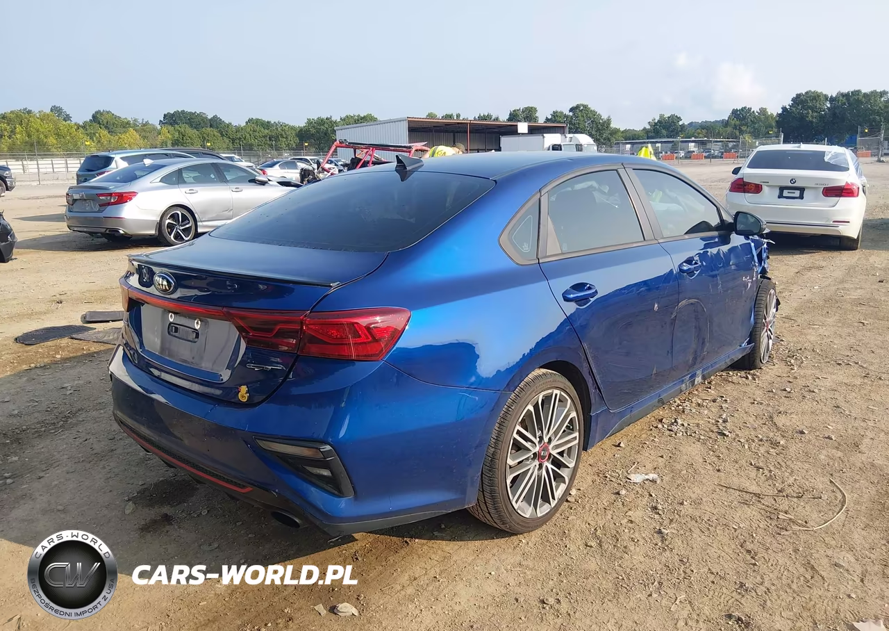 2021 Kia Forte Gt VIN:3KPF44AC4ME399992 - 4