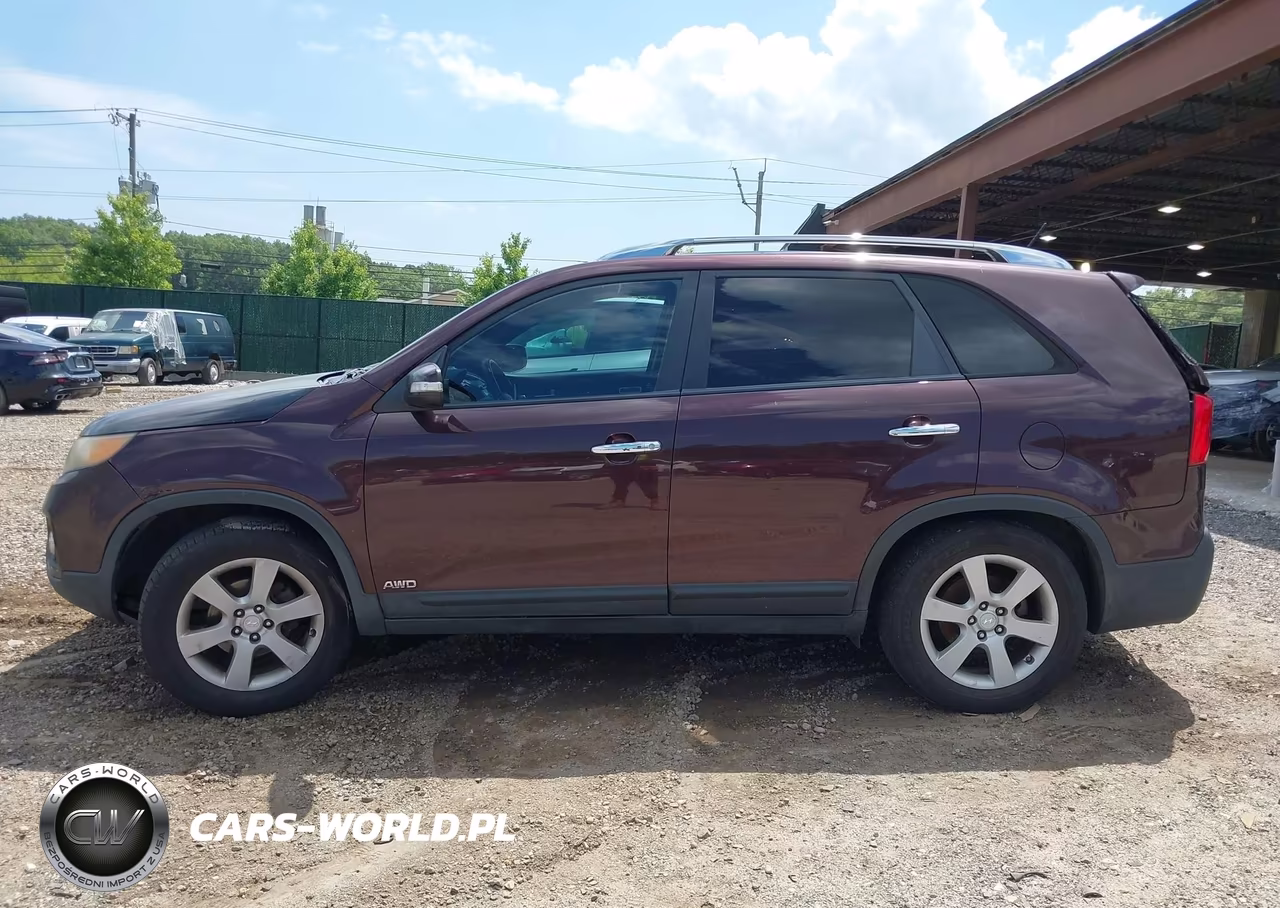 2011 Kia Sorento Ex V6 VIN:5XYKUDA20BG131897 - 14