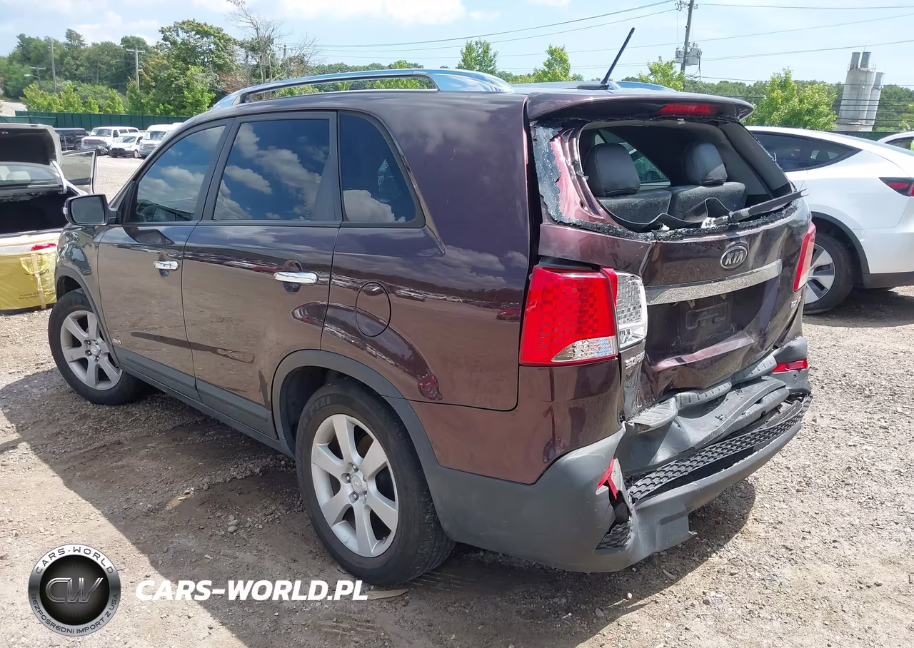 2011 Kia Sorento Ex V6 VIN:5XYKUDA20BG131897 - 3