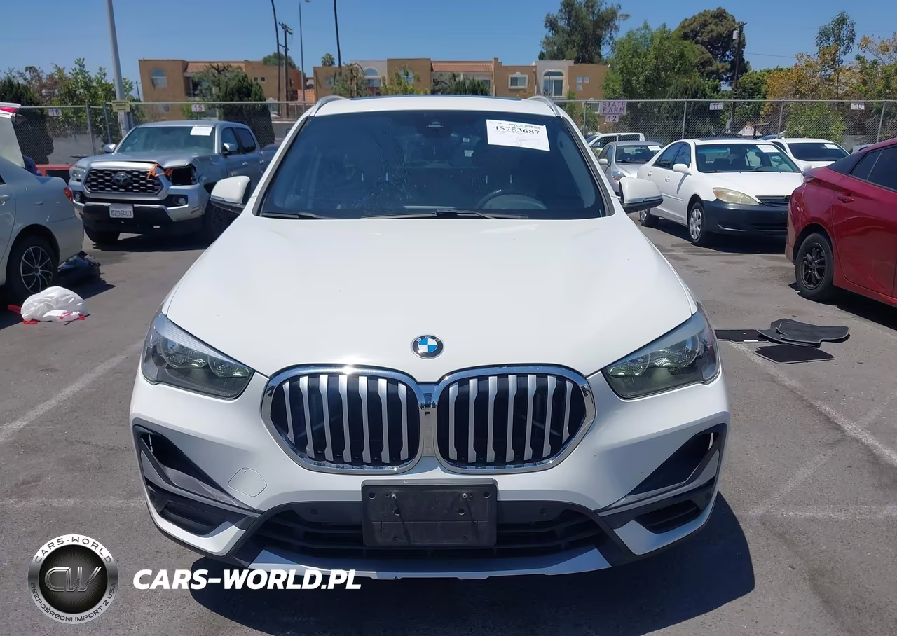 2020 BMW X1 xDrive28I VIN:WBXJG9C03L5R00921 - 13