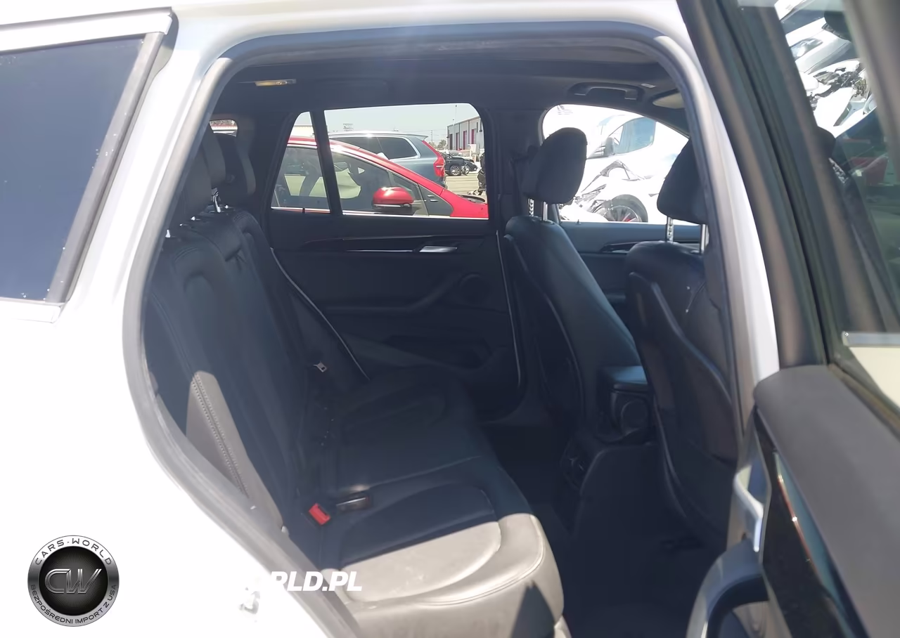 2020 BMW X1 xDrive28I VIN:WBXJG9C03L5R00921 - 8