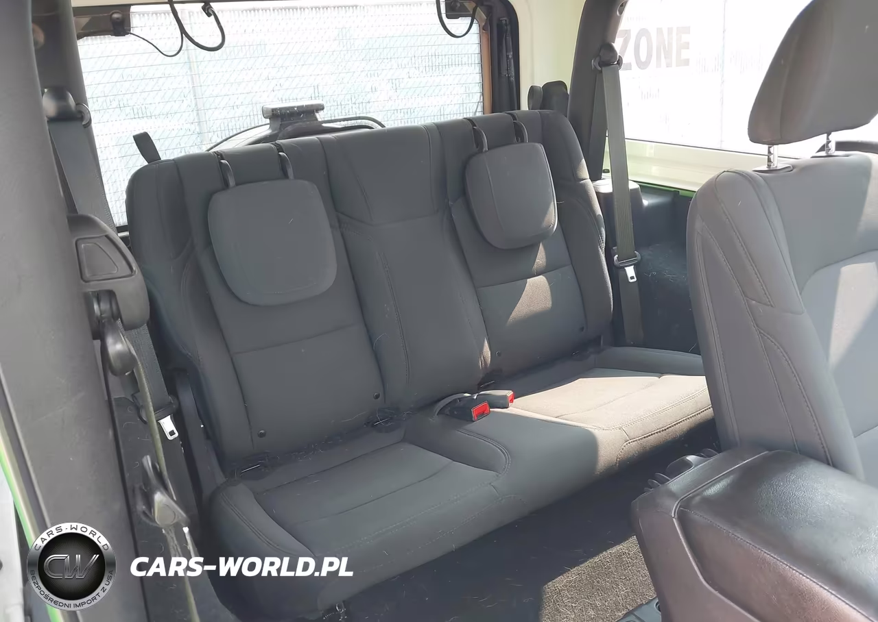 2019 Jeep Wrangler Sport S 4X4 VIN:1C4GJXAG3KW561373 - 8