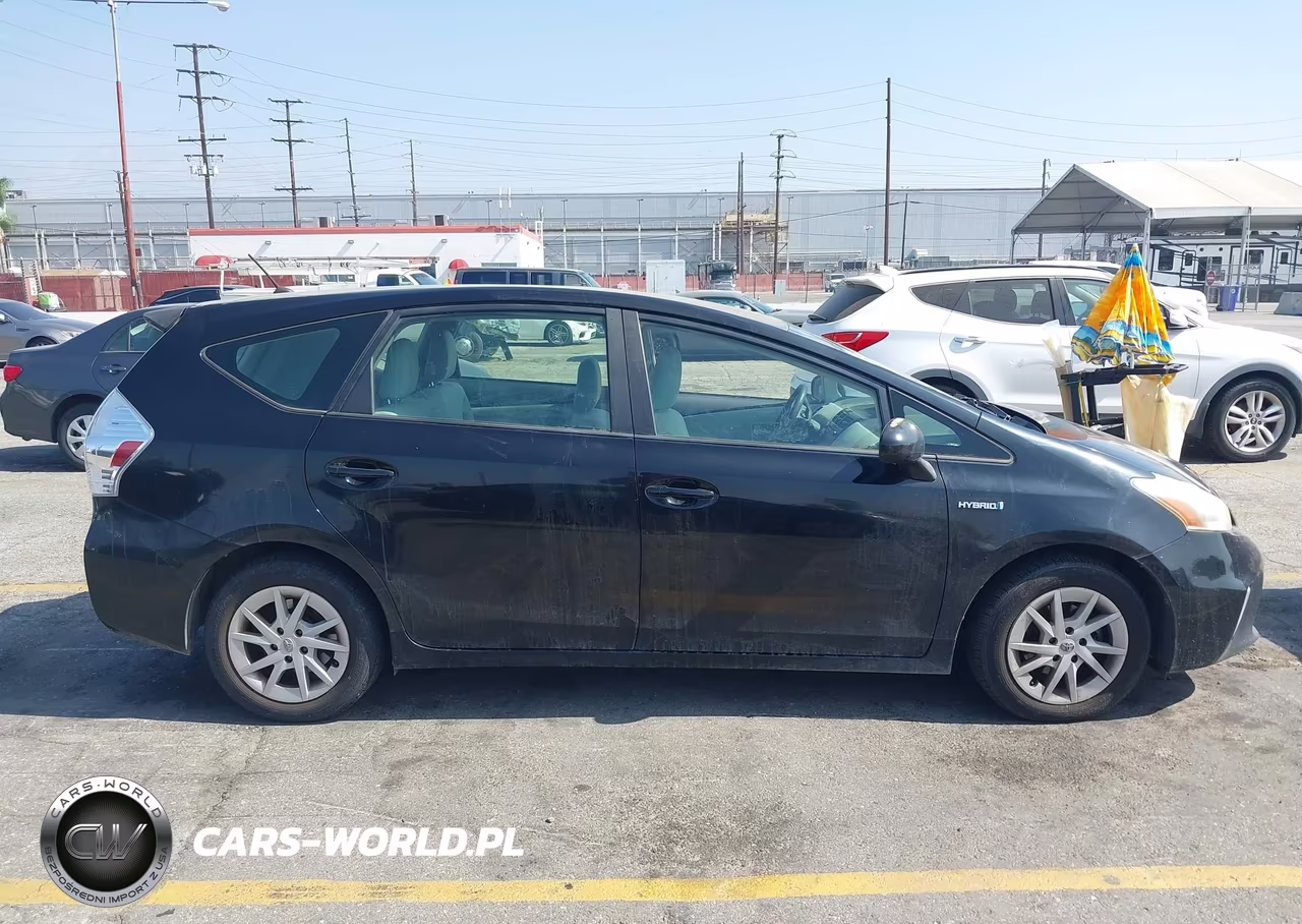 2012 Toyota Prius V Two VIN:JTDZN3EU9C3040439 - 13