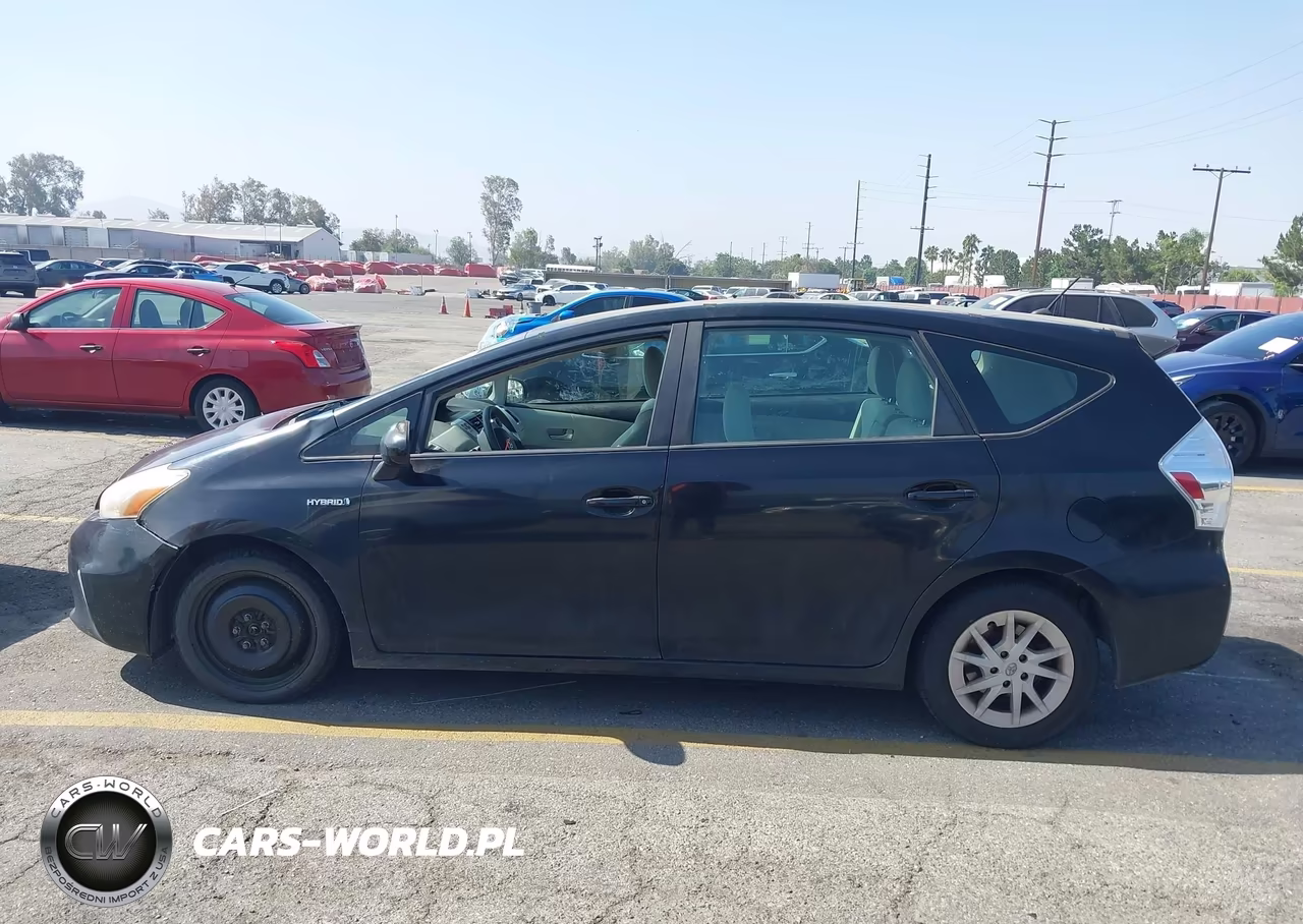 2012 Toyota Prius V Two VIN:JTDZN3EU9C3040439 - 14