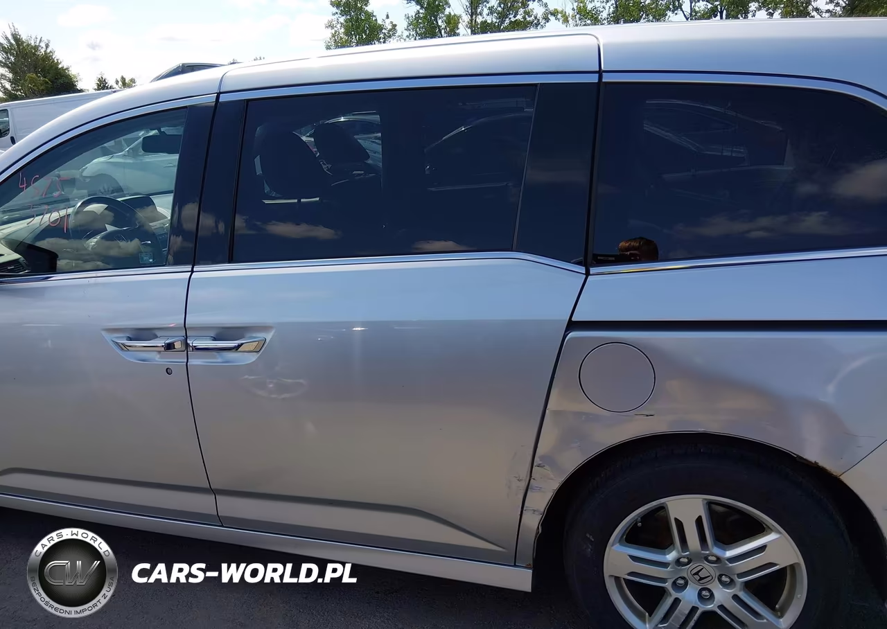 2011 Honda Odyssey Touring-Touring Elite VIN:5FNRL5H96BB005514 - 14