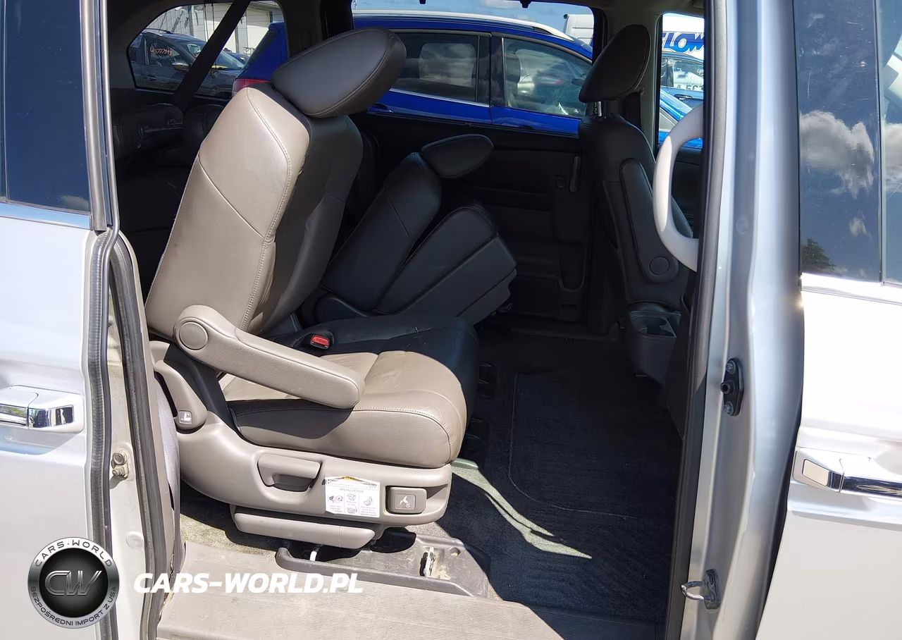2011 Honda Odyssey Touring-Touring Elite VIN:5FNRL5H96BB005514 - 8