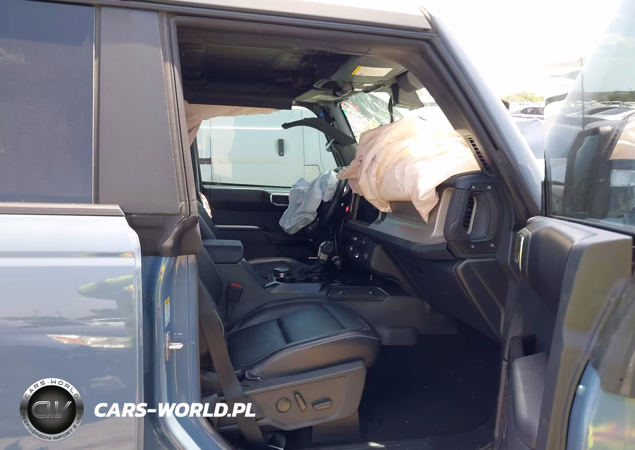 2025 Ford Bronco Outer Banks VIN:1FMDE8BH5SLA72927 - 5