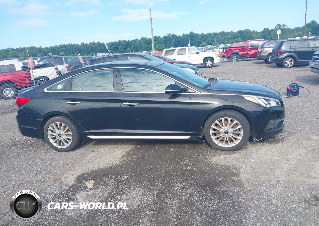 2015 Hyundai Sonata Limited VIN:5NPE34AF8FH100818 - 13