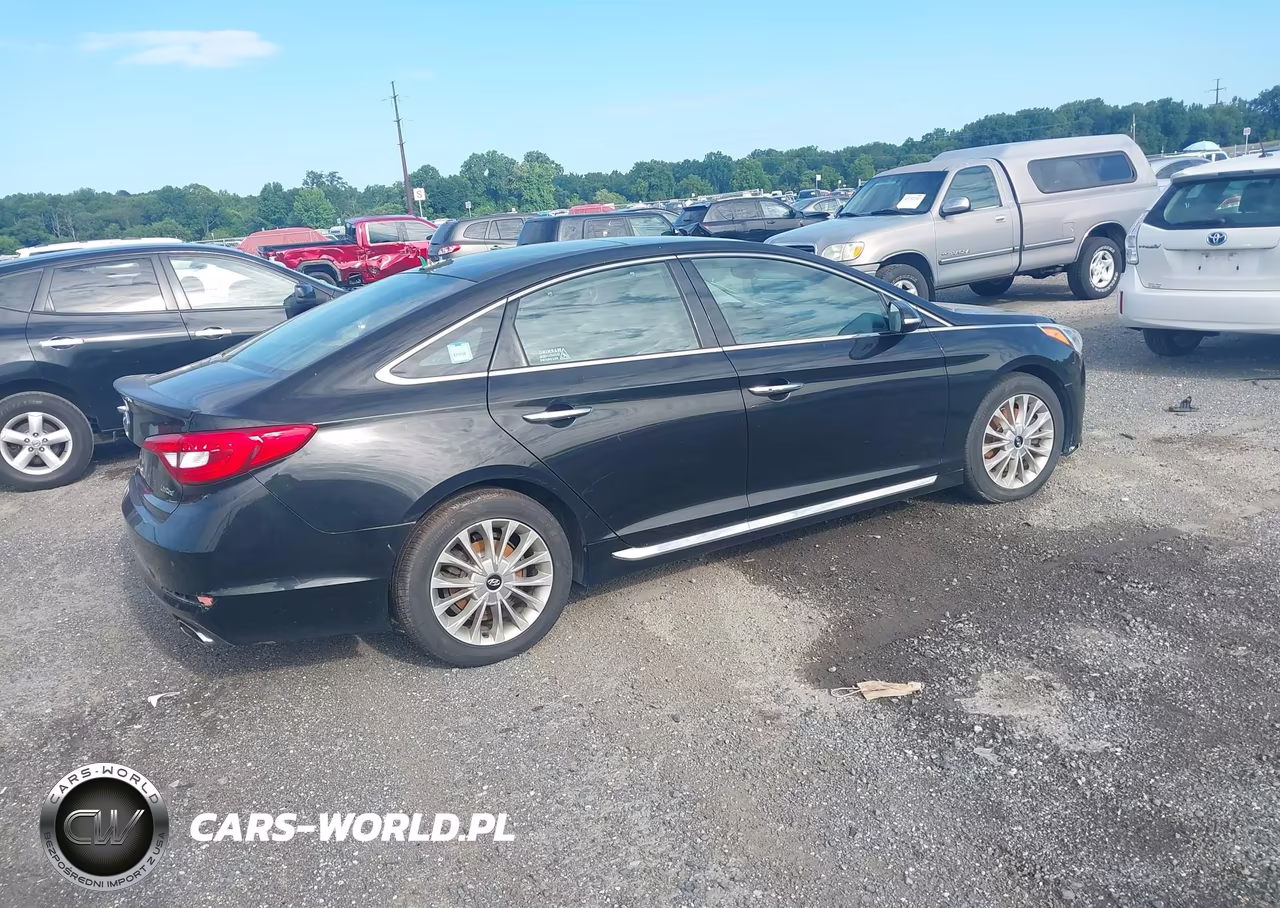 2015 Hyundai Sonata Limited VIN:5NPE34AF8FH100818 - 4