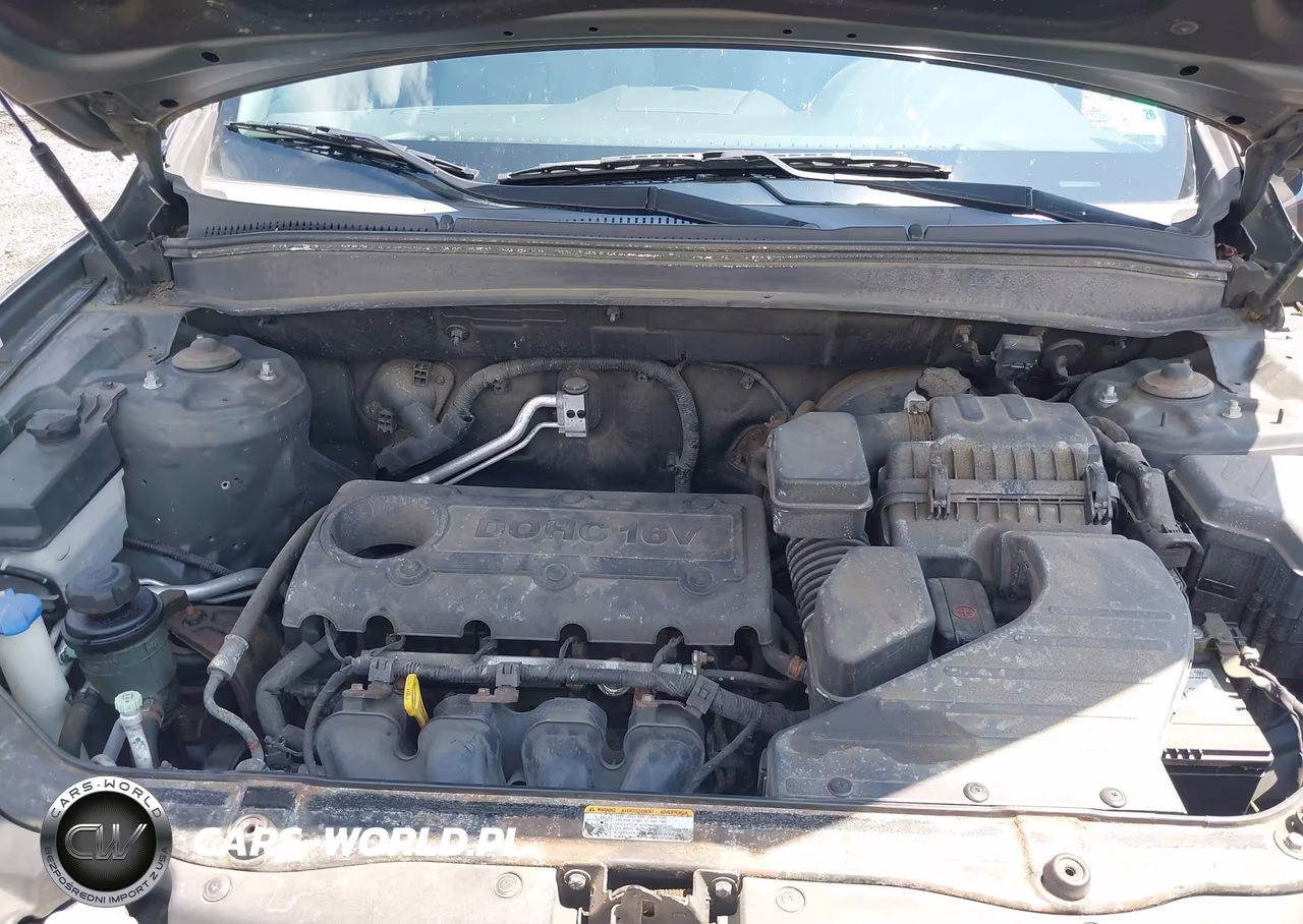 2012 Hyundai Santa Fe Gls VIN:5XYZGDAB6CG126419 - 10