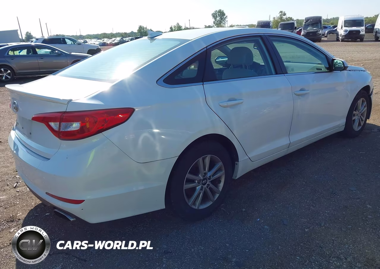 2015 Hyundai Sonata Se VIN:5NPE24AFXFH192503 - 4