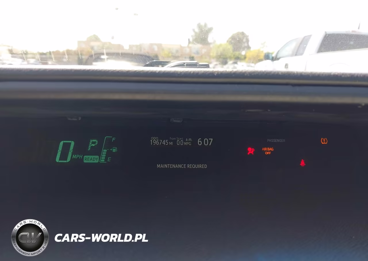 2012 Toyota Prius C Three VIN:JTDKDTB37C1509880 - 7