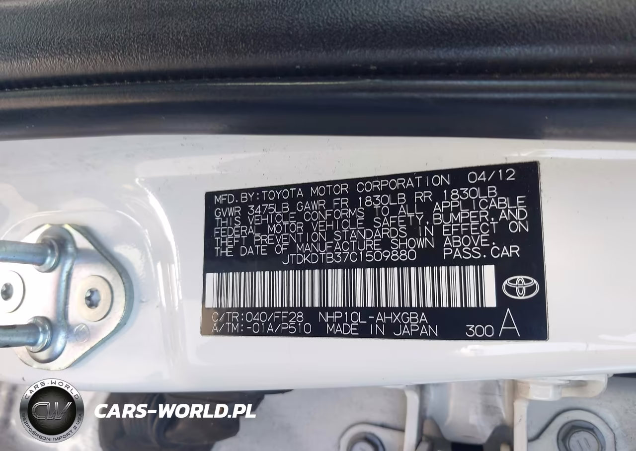 2012 Toyota Prius C Three VIN:JTDKDTB37C1509880 - 9