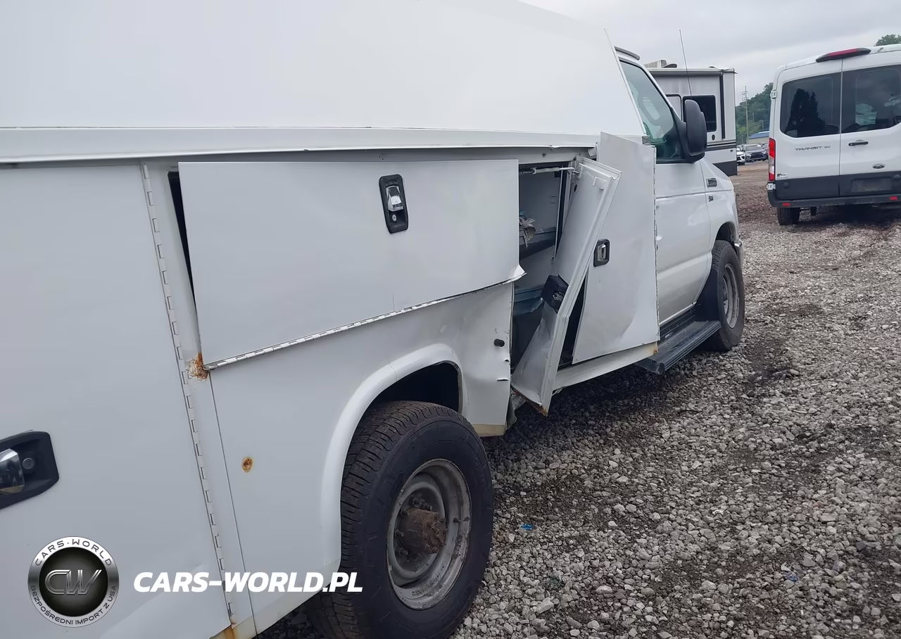 2016 Ford E-350 Cutaway VIN:1FDWE3FL4GDC26717 - 11